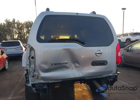 2011 Nissan Xterra S z USA, uszkodzony, nr VIN 5N1AN0NU0BC523422